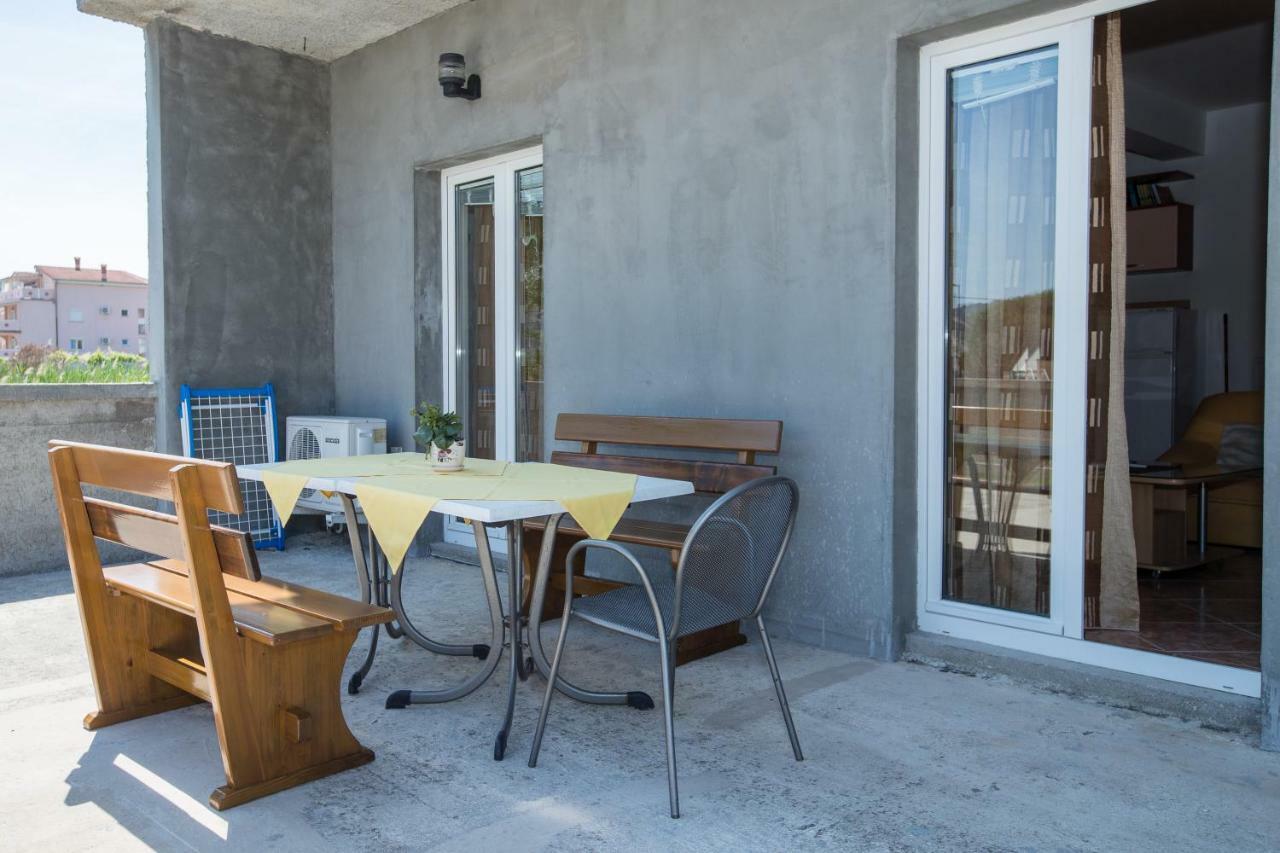 Appartement Marin à Lopar Extérieur photo